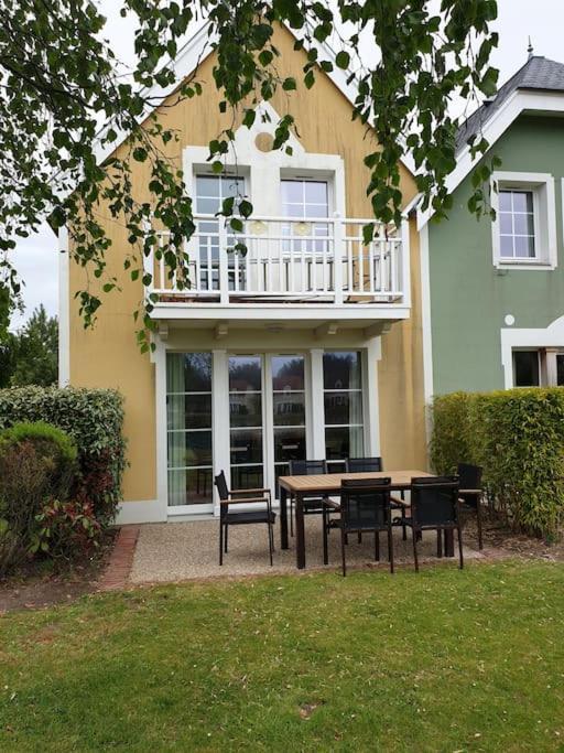 Jolie Maison Sur Golf, Proche Plage, Fort-Mahon Exterior photo